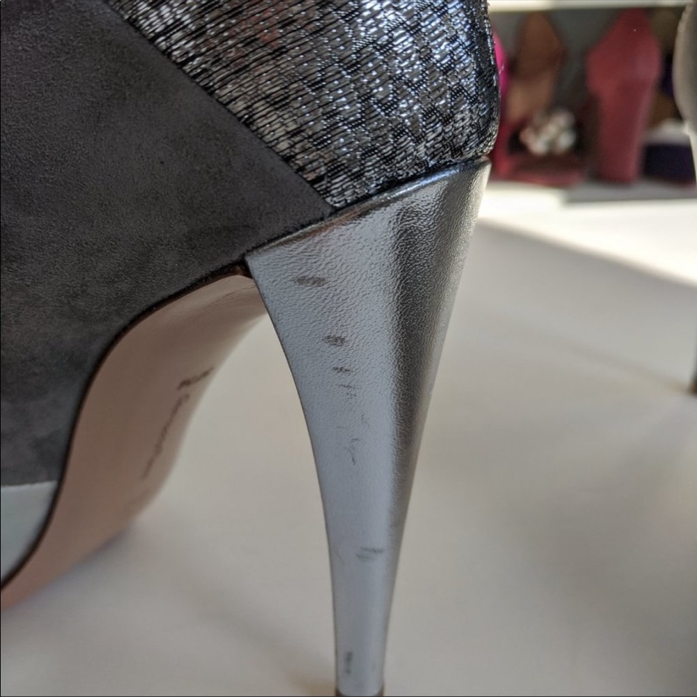 GIANVITO ROSSI  Metallic Silver Booties - Picture 8 of 13